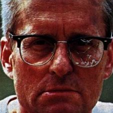 Bilder Falling Down - Ein ganz normaler Tag