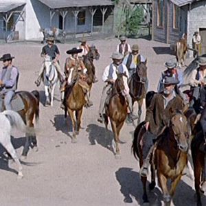 Bilder Django - Die Geier stehen Schlange