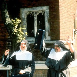 Bilder Nonnen auf der Flucht