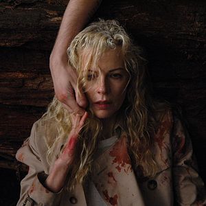 Bilder While She Was Out