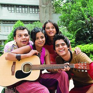 Bilder Du liebst mich, du liebst mich nicht ? Jaane tu... ya jaane na