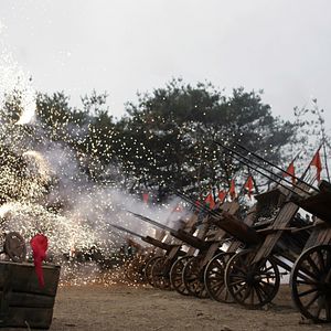 Bilder Divine Weapon