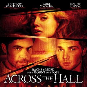 Bilder Across the Hall