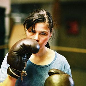 Bilder Die Boxerin