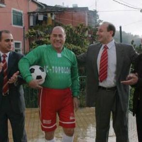 Bilder Bye Bye Berlusconi!