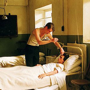 Bilder Dominion: Exorzist - Der Anfang des Bösen