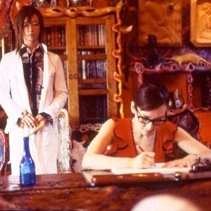 Bilder Strange Circus