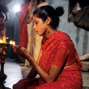 Bilder Between The Lines