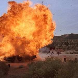 Bilder No Man's Land: The Rise Of Reeker