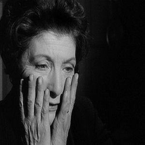 Bilder Der Satan mit den langen Wimpern