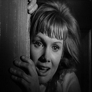 Bilder Der Satan mit den langen Wimpern