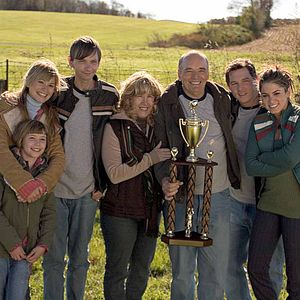 Bilder Familiar Strangers