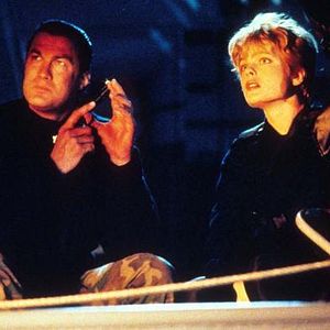 Bilder Erika Eleniak