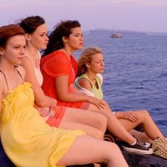 Bilder Eine für 4 - Unterwegs in Sachen Liebe