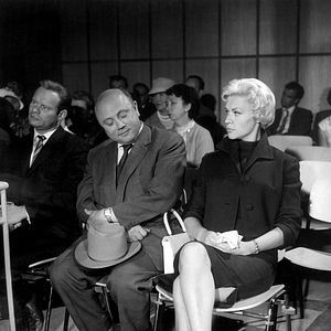 Bilder Rosen für den Staatsanwalt