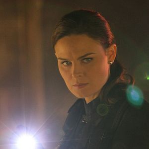 Bilder Bones - Die Knochenjägerin