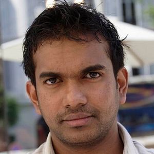 Bilder Ahasin Wetei (Between Two Worlds)