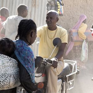 Bilder Un Homme qui crie - Ein Mann, der weint