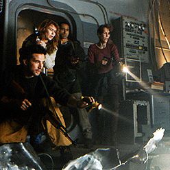 Bilder Virus - Schiff ohne Wiederkehr