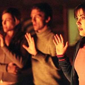 Bilder The Dark Hours