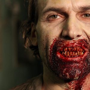 Bilder Against the dark