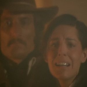 Bilder Knie nieder und friss Staub