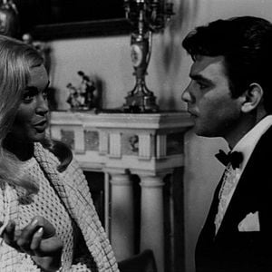 Bilder Geheimnis im blauen Schloss