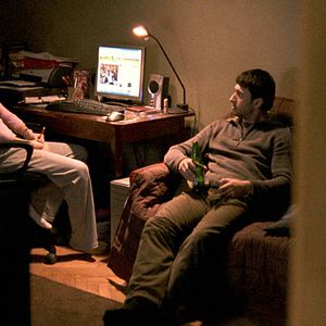 Bilder Police, Adjective