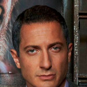 Bilder Sasha Roiz