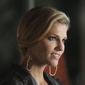 Bilder Tricia Helfer