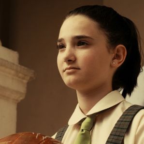 Bilder Flöckchen - Die großen Abenteuer des kleinen weißen Gorillas!