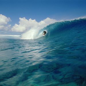Bilder The Ultimate Wave Tahiti 3D