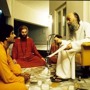 Bilder Guru - Bhagwan, His Secretary & His Bodyguard