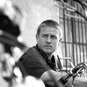 Bilder Charlie Hunnam