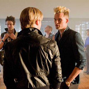 Bilder The Informers