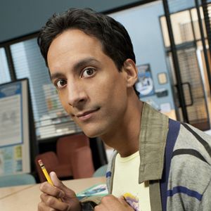 Bilder Danny Pudi