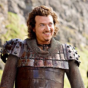 Bilder Your Highness - Schwerter, Joints und scharfe Bräute