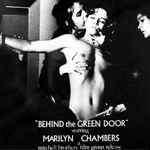 Bilder Behind the Green Door