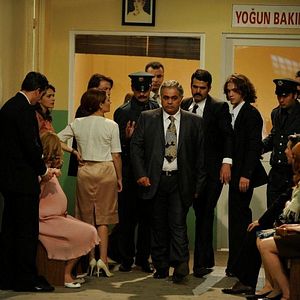 Bilder Öyle Bir Geçer Zaman ki