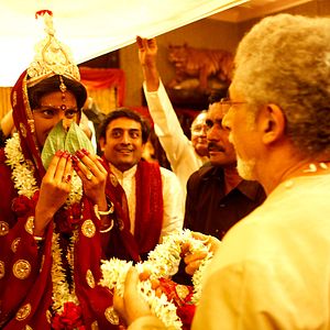 Bilder Susannas 7 Männer - 7 Khoon Maaf