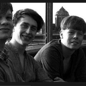 Bilder Utopia Ltd. - 1000 Robota