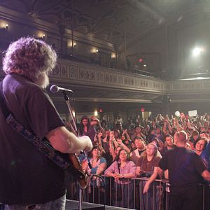 Bilder The Music Never Stopped