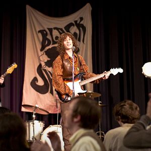 Bilder The Music Never Stopped