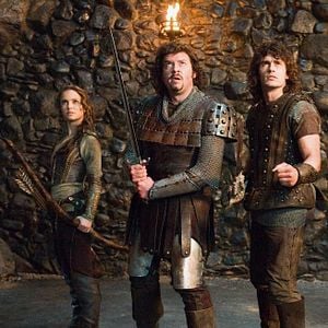 Bilder Your Highness - Schwerter, Joints und scharfe Bräute