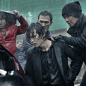 Bilder The Man from Nowhere