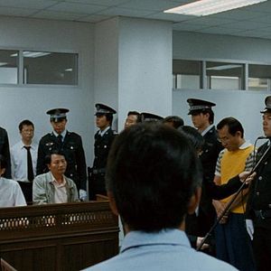 Bilder Killing the Chickens to Scare the Monkeys