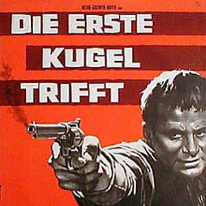 Bilder Die erste Kugel trifft