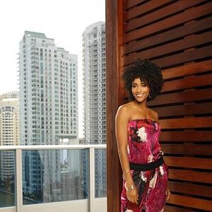 Bilder Annie Ilonzeh