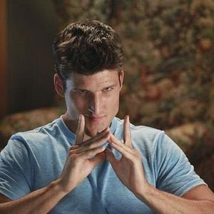 Bilder Parker Young
