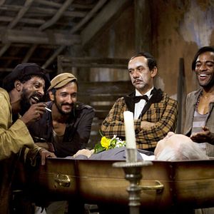 Bilder Zweimal sterben ist einmal zuviel